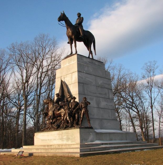 What should be done about Confederate monuments at National Parks